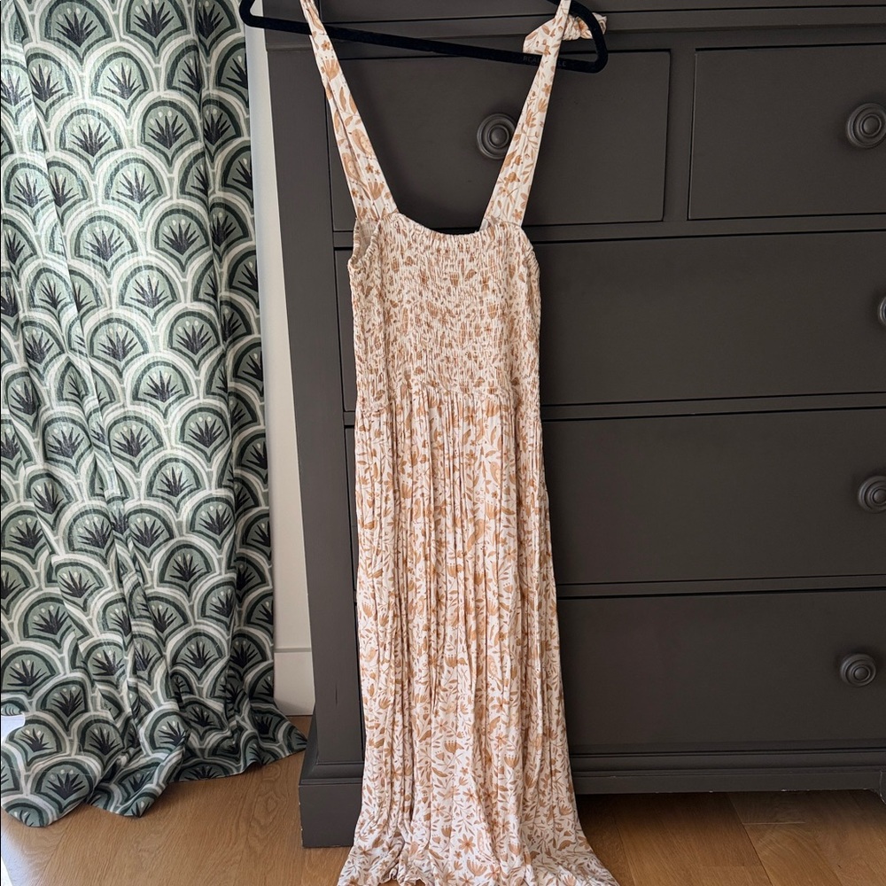 Rylee + Cru Cream and Tan Floral Maxi Dress